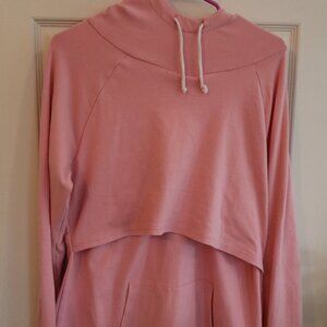 Light Pink nursing hoodie sz xxl